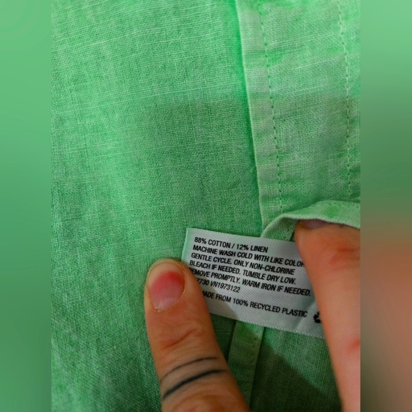 Universal Thread | Bright Green Button Down Shirt, Size M - Picture 6 of 7